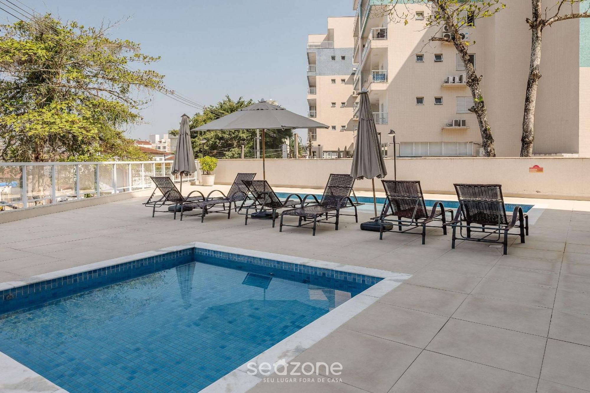 Apto Aconchegante C Churrasq/ 550m Da Ire021