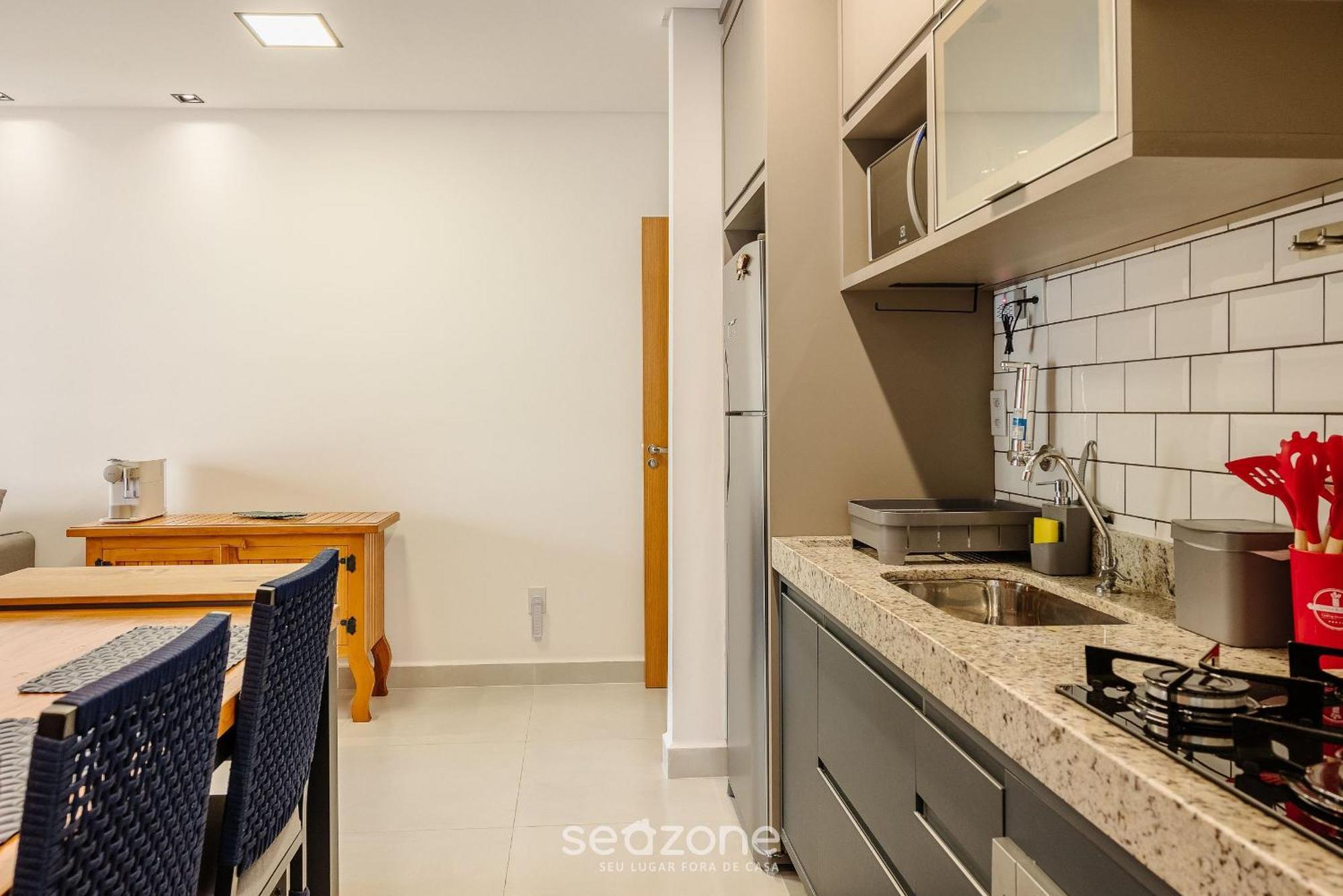 Apartamento Apto Aconchegante C Churrasq/ 550m Da Ire021 *
