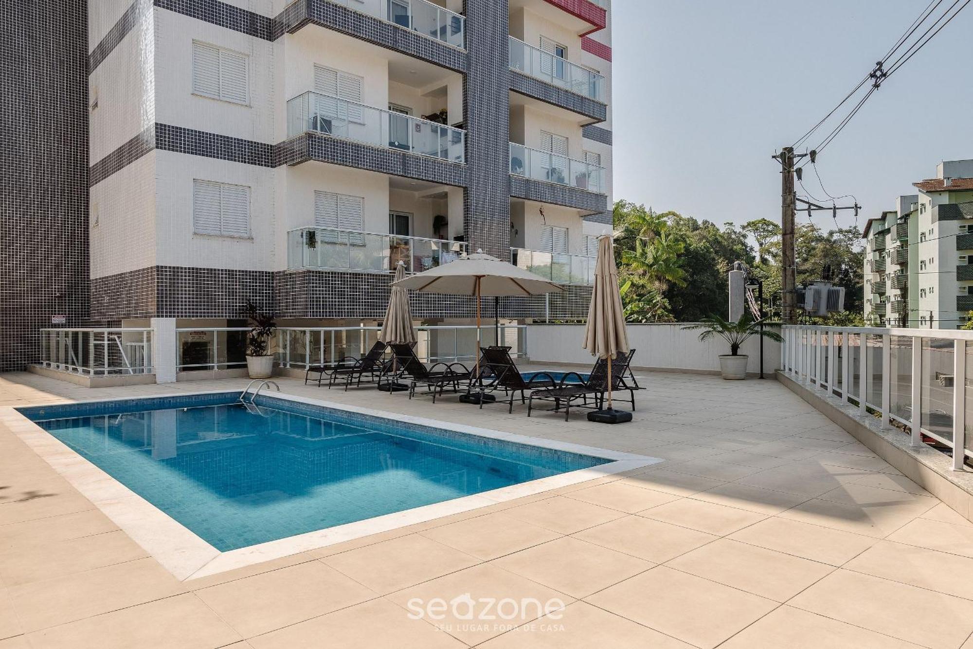 Apartamento Apto Aconchegante C Churrasq/ 550m Da Ire021 *